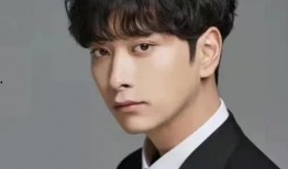 娱乐圈爆料男星是谁,神秘男星身份大曝光！