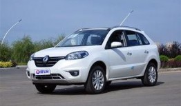 驭龙雷诺爆料视频最新版,驭龙雷诺全新视频版面世，科技与性能的极致融合