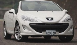 标致308最新爆料视频,视频爆料揭示设计亮点与性能革新
