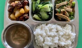 爆料揭秘烧烤视频在线观看,独家视频带你探秘烧烤制作全过程