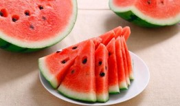 冰雨火娱乐吃瓜,揭秘娱乐圈吃瓜背后的真相